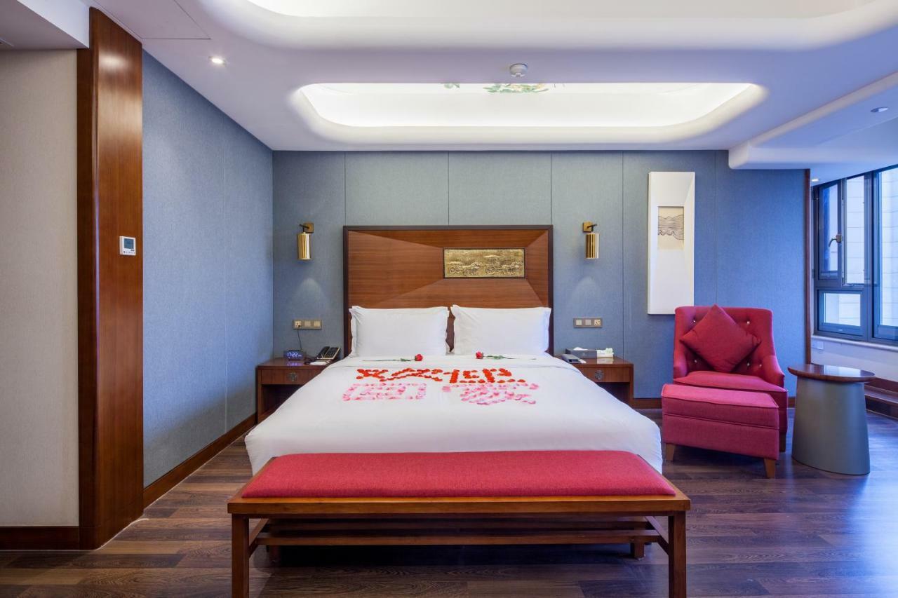 Lujia International Hotel Чэнду Экстерьер фото